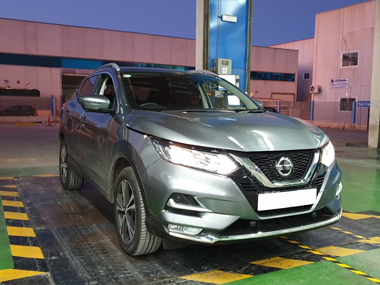 Nissan Qashqai is weighed at start of import test Nissan Qashqai at ITV test
